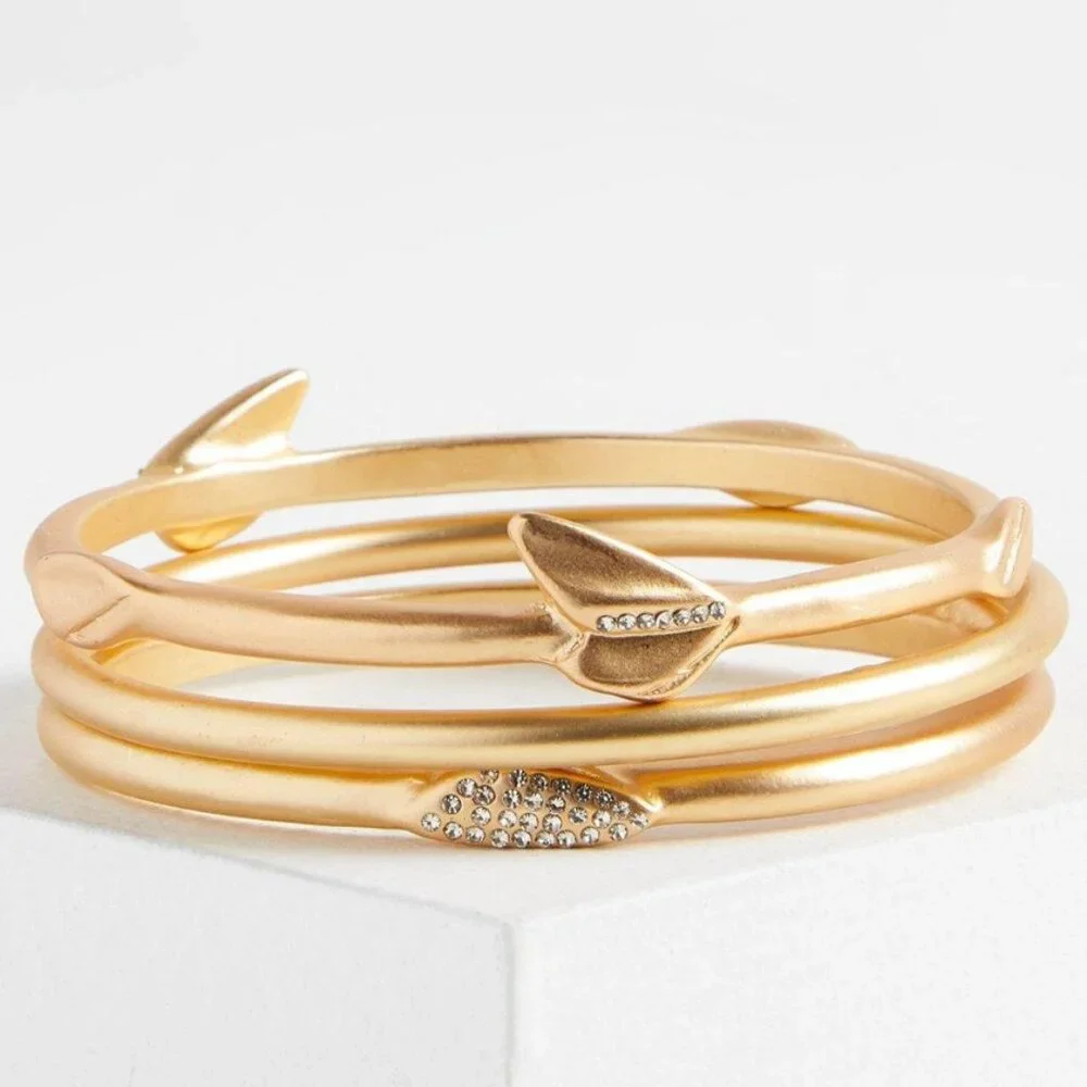 TORRID Bangle With Charms Gold Bracelet Set NEW - Picture 1 of 2